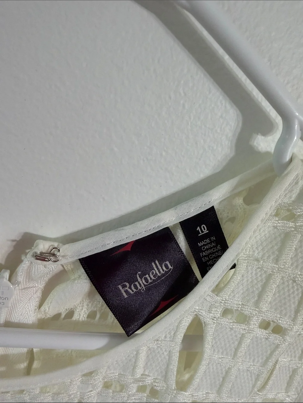 Rafaella Cream Eyelet A-Line Mini Dress NWT - Picture 2 of 4